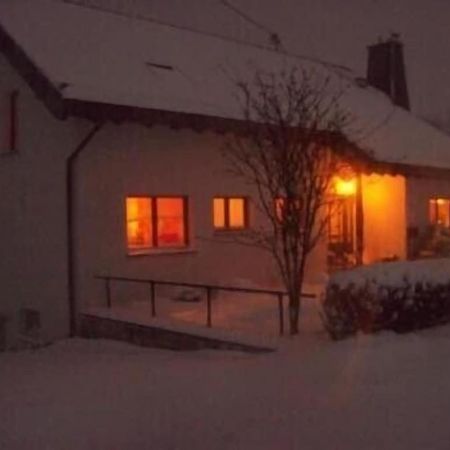 Hof Goerrespesch-Ferien Im Herzen Der Schneifel Schlausenbach Exterior foto